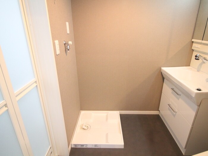 物件内観写真22　(洗濯機置場)