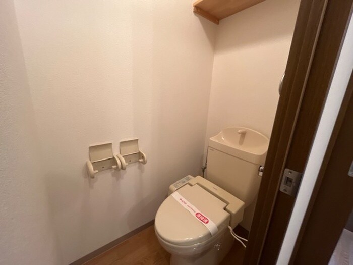 物件内観写真10　(トイレ)