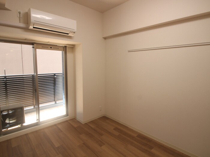 物件内観写真6　(居室)