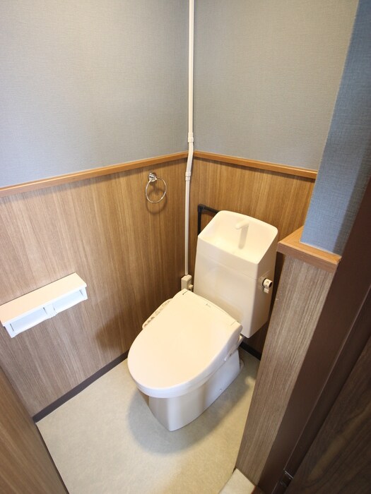 物件内観写真9　(トイレ)