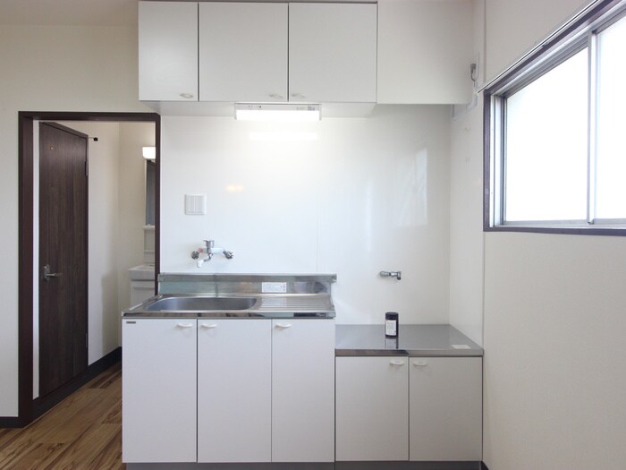 物件内観写真10　(キッチン)