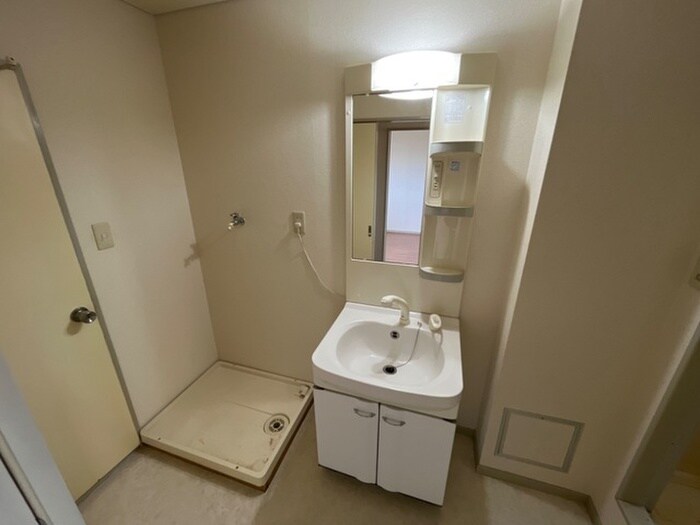 物件内観写真10　(洗面)