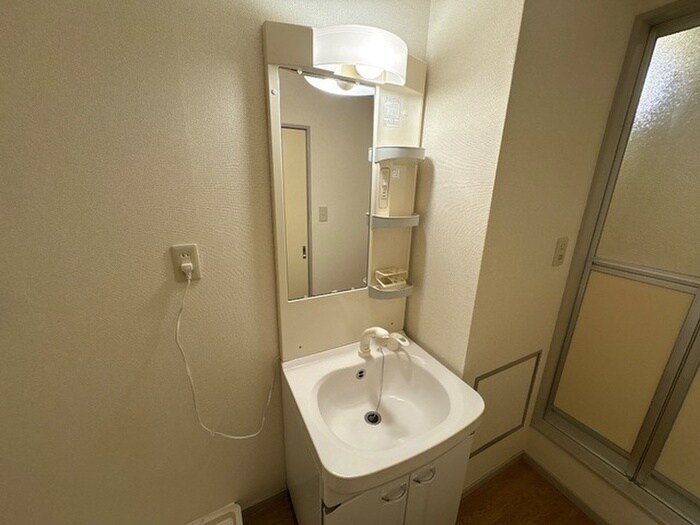 物件内観写真13　(洗面)