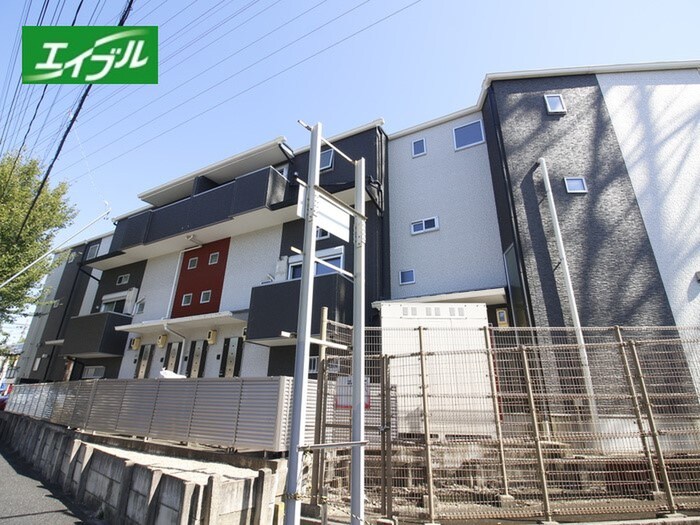 物件外観写真1　(外観写真)