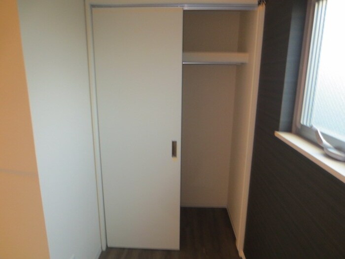 物件内観写真15　(収納)