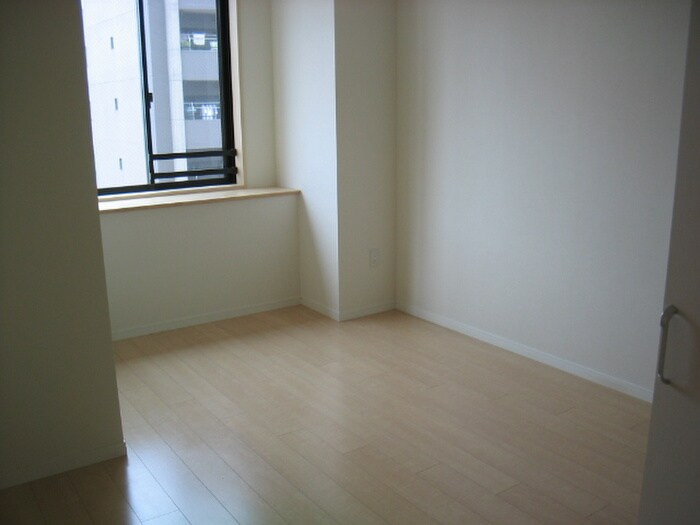 物件内観写真11　(居室)