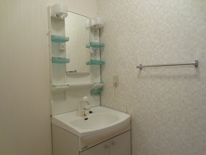 物件内観写真6　(洗面)