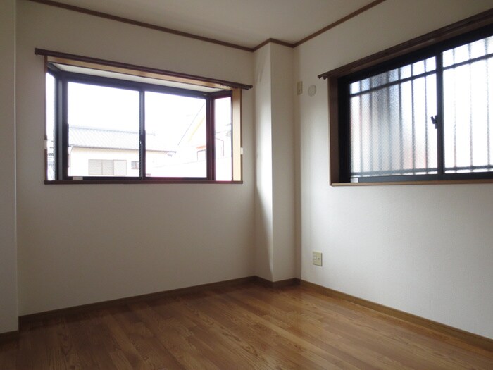 物件内観写真16　(居室)