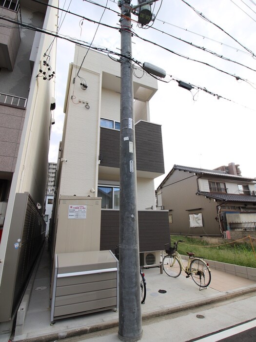 物件外観写真6　(外観写真)