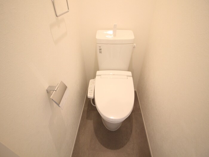 物件内観写真10　(トイレ)