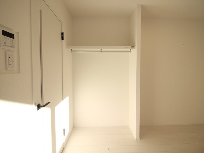 物件内観写真17　(収納)