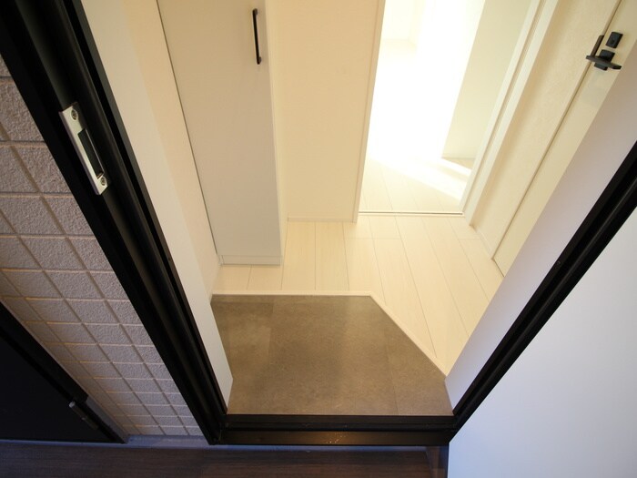 物件内観写真21　(玄関)