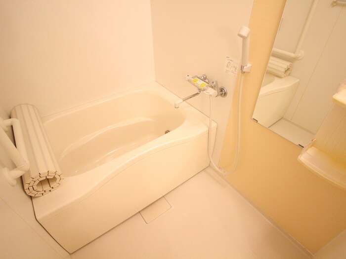 物件内観写真12　(バス／シャワールーム等)