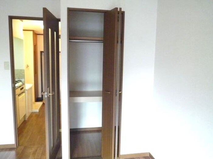 物件内観写真14　(収納)