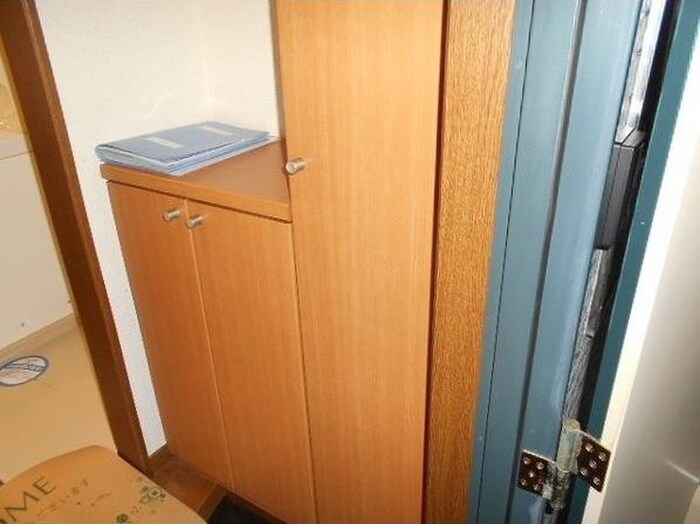 物件内観写真18　(靴箱)