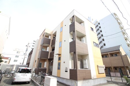 ＯＡＫＷＯＯＤ　ＶＩＬＬＡ外観写真