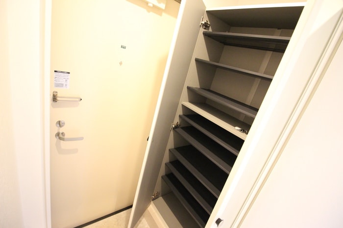 物件内観写真12　(収納)