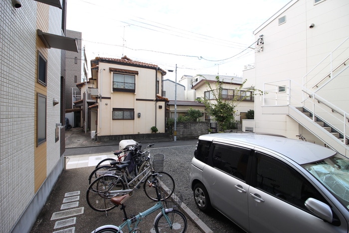 物件内観写真15　(室内からの展望)