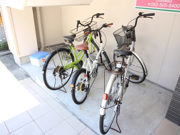 駐輪場