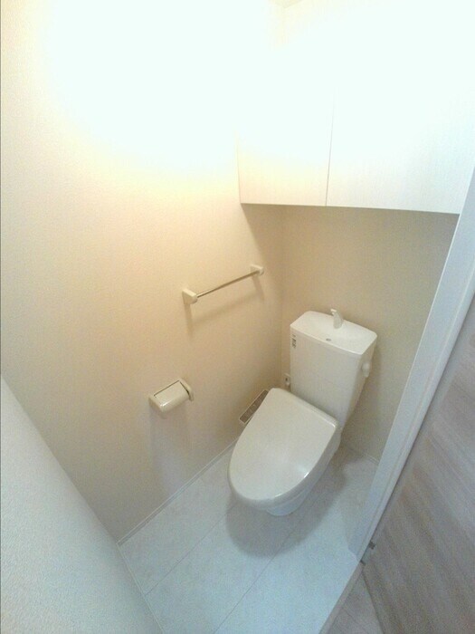 物件内観写真6　(トイレ)