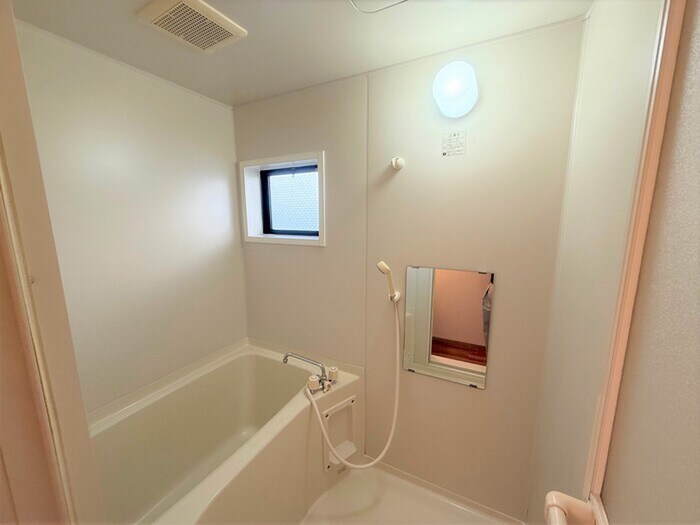 物件内観写真9　(バス／シャワールーム等)