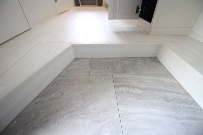 物件内観写真15　(玄関)