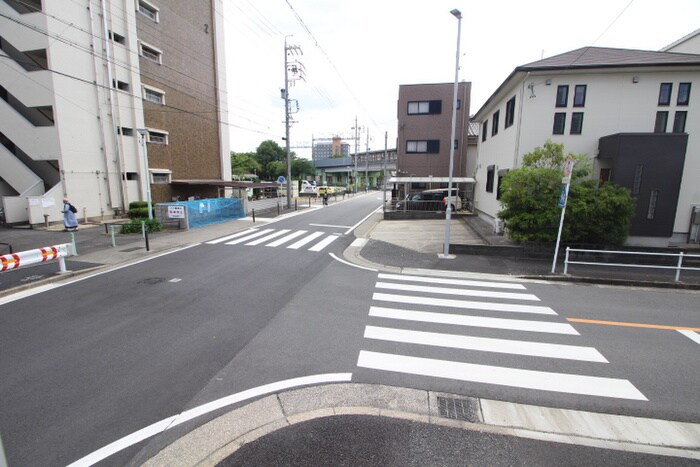 物件内観写真17　(室内からの展望)