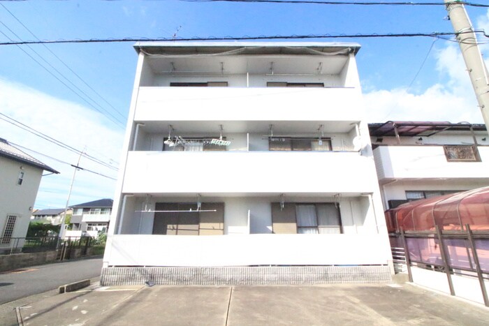 物件外観写真3　(外観写真)