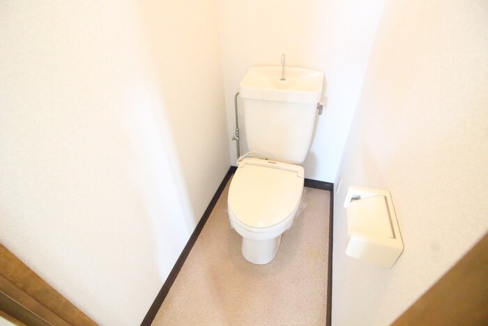 物件内観写真12　(トイレ)