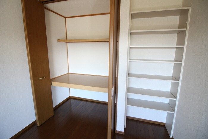 物件内観写真9　(収納)