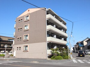 クラ－ル・マロニエ外観写真