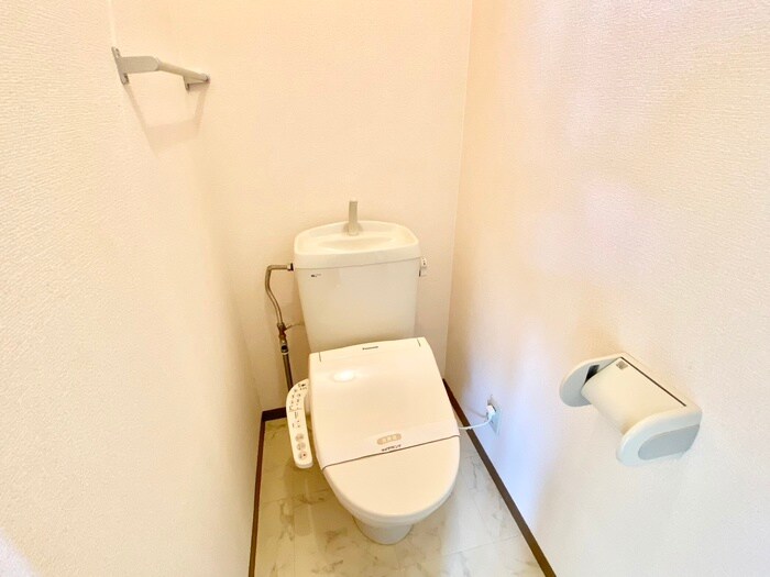 物件内観写真11　(トイレ)