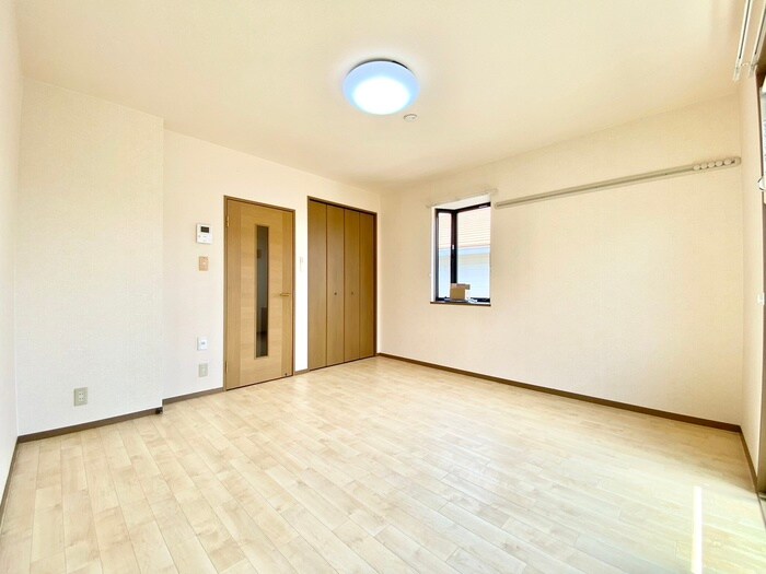 物件内観写真21　(居室)