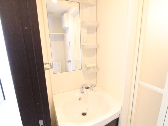 物件内観写真10　(洗面)