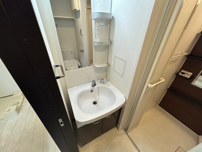 物件内観写真10　(洗面)