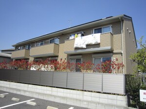 イストワ－ル外観写真
