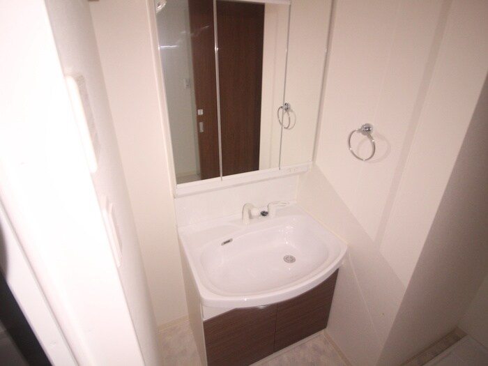 物件内観写真12　(洗面)