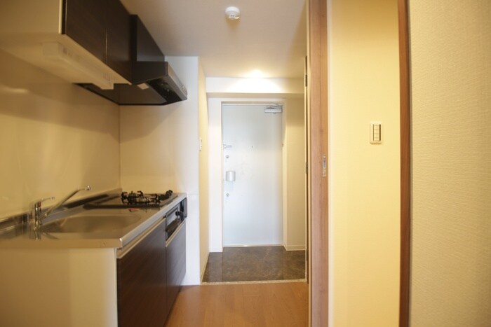 物件内観写真17　(廊下)