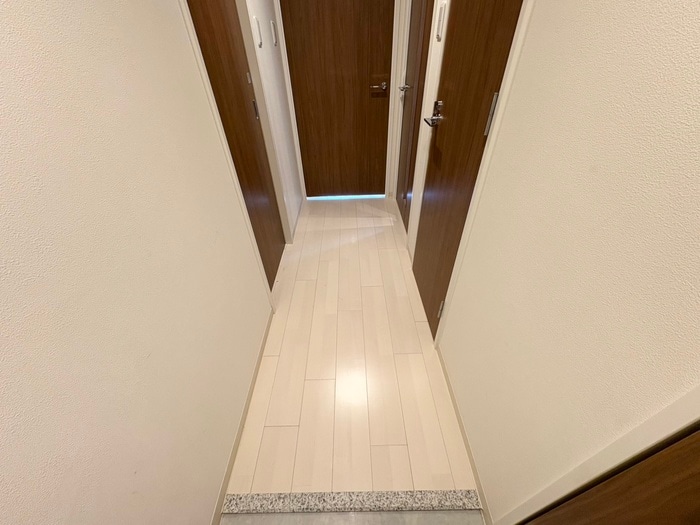 物件内観写真18　(廊下)