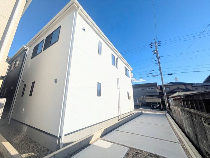 物件外観写真4　(外観写真)