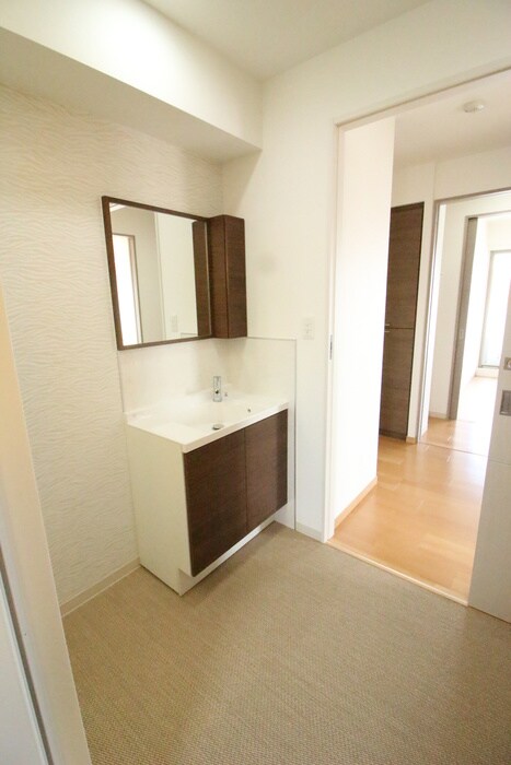 物件内観写真13　(洗面)