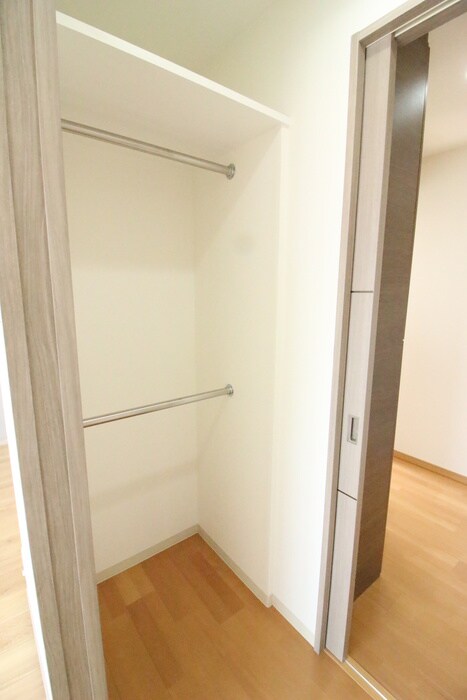 物件内観写真18　(収納)