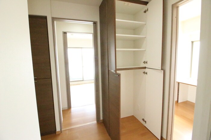 物件内観写真19　(収納)