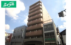 ﾆｭ-ｼﾃｨｱﾊﾟ-ﾄﾒﾝﾂ円上町外観写真