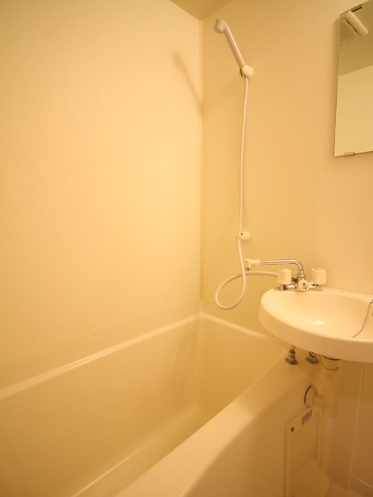 物件内観写真12　(バス／シャワールーム等)