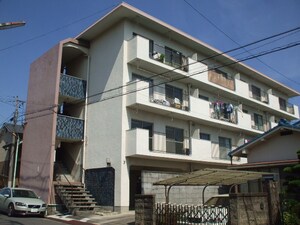 南荘マンション外観写真