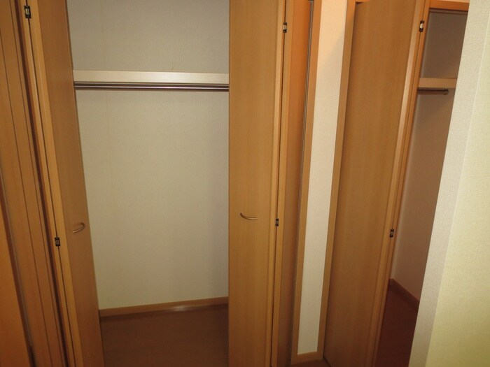 物件内観写真14　(収納)
