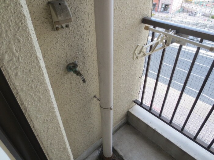 物件内観写真9　(洗濯機置場)