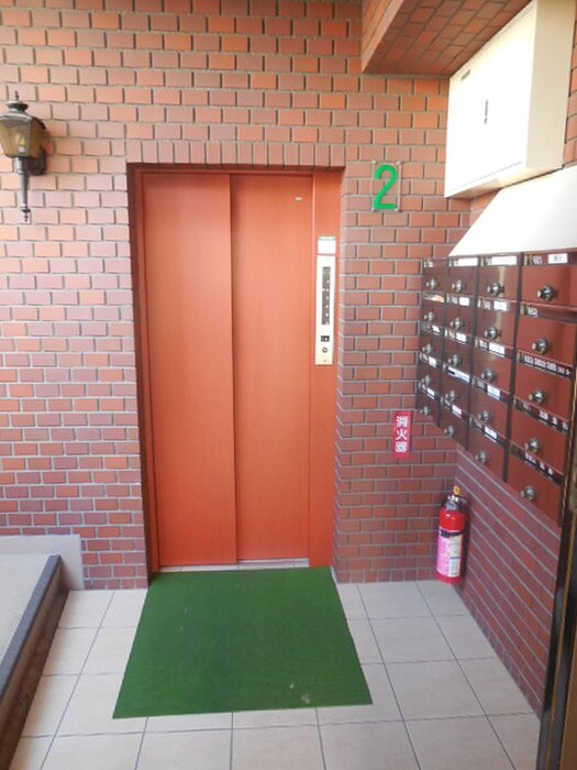 物件外観写真3　(建物設備)