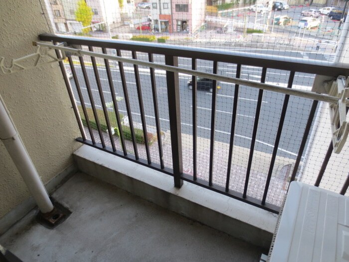 物件内観写真12　(ベランダ・バルコニー)